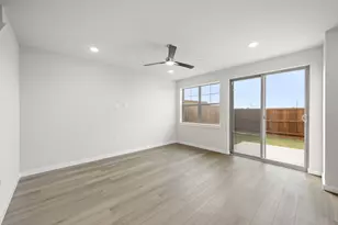 4615 Hawks Trl, Little Elm, TX 75068 - Photo 13