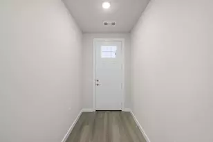 4615 Hawks Trl, Little Elm, TX 75068 - Photo 3