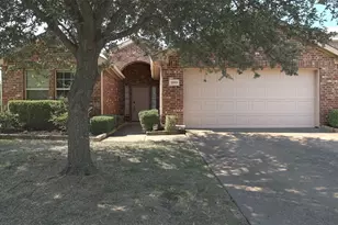 2001 Eagle Lake Dr, Forney, TX 75126 - Photo 1