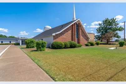 200 E Carr Lane, Duncanville, TX 75116 - Photo 1