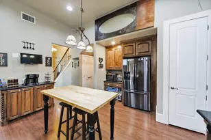 209 N Wickham St, Alvord, TX 76225 - Photo 9