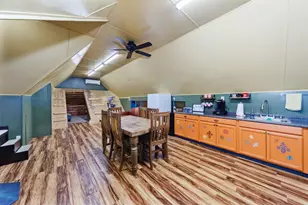 209 N Wickham St, Alvord, TX 76225 - Photo 31