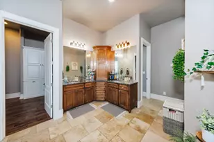 209 N Wickham St, Alvord, TX 76225 - Photo 13