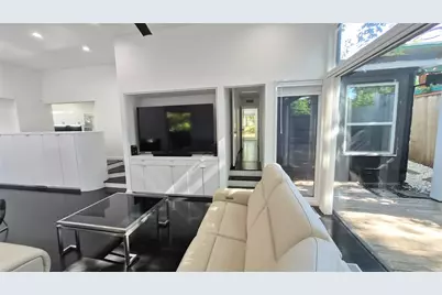 1055 Tipperary Drive, Dallas, TX 75218 - Photo 21