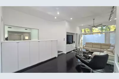 1055 Tipperary Drive, Dallas, TX 75218 - Photo 17