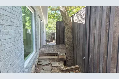 1055 Tipperary Drive, Dallas, TX 75218 - Photo 31