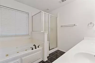 204 Trinity Drive, Lancaster, TX 75146 - Photo 3