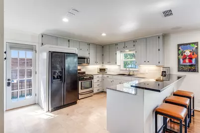 6236 Del Norte Lane, Dallas, TX 75225 - Photo 11