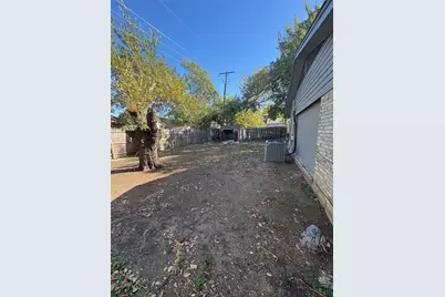 3717 Swallow Lane, Irving, TX 75062 - Photo 3