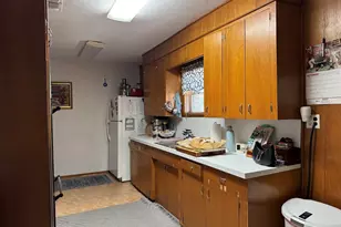 552 E Commerce St, Fairfield, TX 75840 - Photo 7