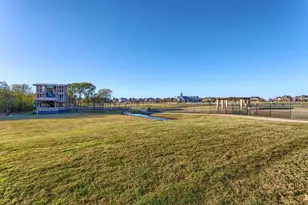 1916 Pelham Dr, Aubrey, TX 76227 - Photo 37