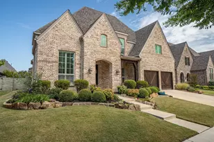 1424 10th St, Argyle, TX 76226 - Photo 3