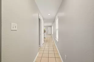 1909 May St, Fort Worth, TX 76110 - Photo 5