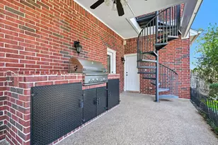 1660 Glenview Ln, Bartonville, TX 76226 - Photo 23