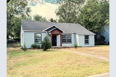 1807 Buck Street, Gainesville, TX 76240 - Photo 1