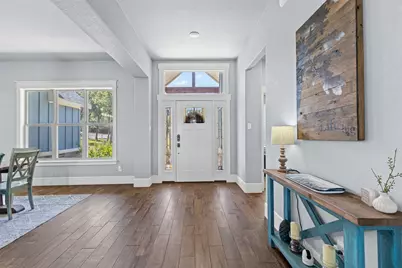 310 Oak Creek Court, Springtown, TX 76082 - Photo 11