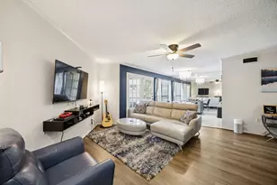 16301 Ledgemont Ln, Addison, TX 75001 - Photo 5