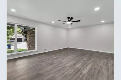 4009 Sweetbriar Drive, Garland, TX 75042 - Photo 7