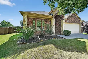 405 Roger Graves Cir, McKinney, TX 75072 - Photo 3