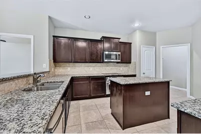 405 Roger Graves Circle, McKinney, TX 75072 - Photo 13