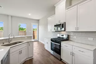 2921 Galveston St, Plano, TX 75075 - Photo 3