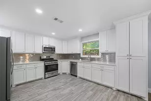 6829 Marla Dr, Dallas, TX 75217 - Photo 3