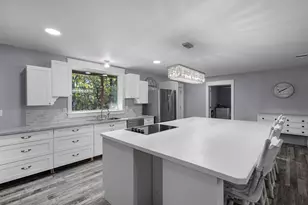 335 Ponderosa St, Bowie, TX 76230 - Photo 7