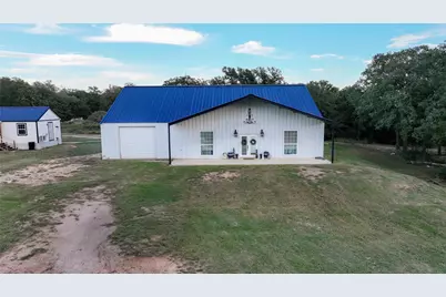335 Ponderosa Street, Bowie, TX 76230 - Photo 37