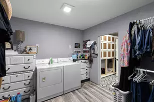 335 Ponderosa St, Bowie, TX 76230 - Photo 23