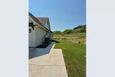 3695 Beacon Lake Drive, Bluff Dale, TX 76433 - Photo 15
