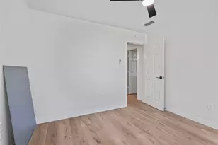 610 Betsy Ross Dr, Arlington, TX 76002 - Photo 15