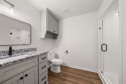 206 E Avenue G, Valley Mills, TX 76689 - Photo 11