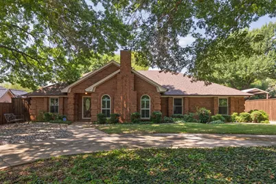 6505 Parkway Avenue, North Richland Hills, TX 76182 - Photo 1