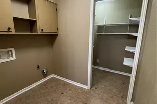 112 N 34th St, Corsicana, TX 75110 - Photo 13