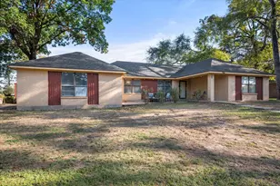 306 Pr 1280, Fairfield, TX 75840 - Photo 1