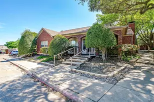 3209 Donnelly Cir, Fort Worth, TX 76107 - Photo 23