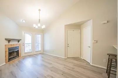 3209 Donnelly Circle #104, Fort Worth, TX 76107 - Photo 3