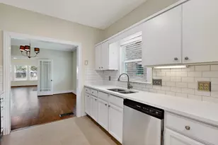 5104 Mission Ave, Dallas, TX 75206 - Photo 31