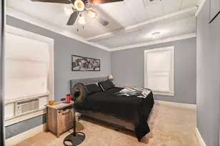 105 E Lone Star Ave, Cleburne, TX 76031 - Photo 11