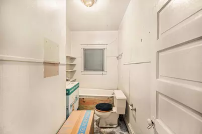 105 E Lone Star Avenue, Cleburne, TX 76031 - Photo 15