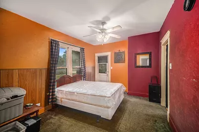 105 E Lone Star Avenue, Cleburne, TX 76031 - Photo 13