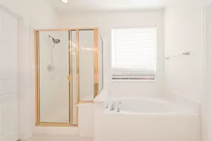 1610 Oak Brook Ln, Allen, TX 75002 - Photo 23