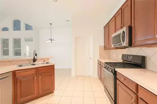 1610 Oak Brook Ln, Allen, TX 75002 - Photo 13