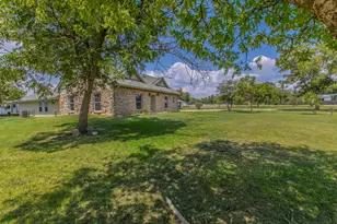 768 Elmwood Dr, Woodway, TX 76712 - Photo 19