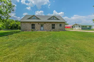 768 Elmwood Dr, Woodway, TX 76712 - Photo 3