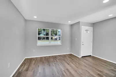 3450 Silverhill Drive, Dallas, TX 75241 - Photo 3