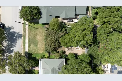 2328 Mistletoe Boulevard, Fort Worth, TX 76110 - Photo 17