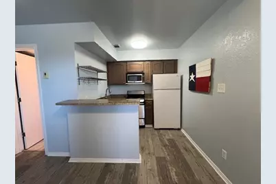 3125 Sondra Drive #301, Fort Worth, TX 76107 - Photo 9