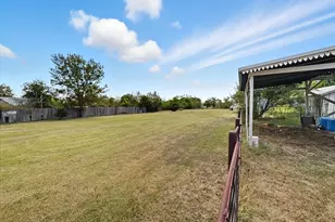 700 W Leslie St, Hamilton, TX 76531 - Photo 23