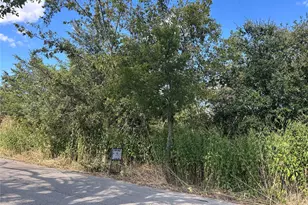 203 Inez Hardy Way, Grandview, TX 76050 - Photo 1